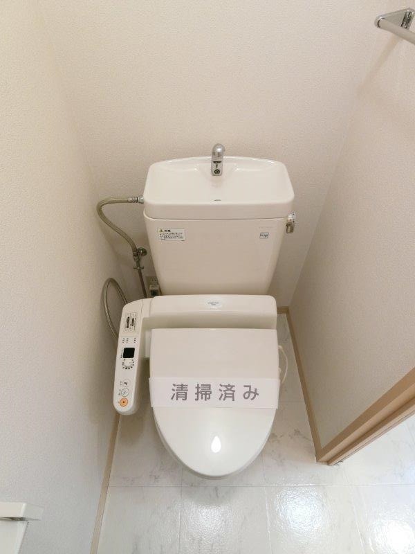 トイレ　図面と現状に相違がある場合には現状を優先