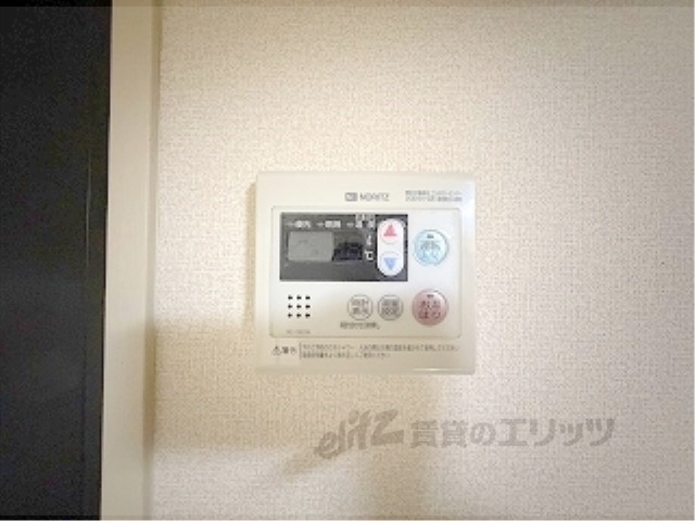 その他設備　給湯器リモコン