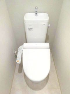トイレ　ゆったりとした空間のトイレです
