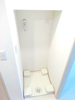 その他共有部分　室内洗濯機置場です