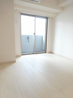 居室・リビング　スタンダードな洋室です