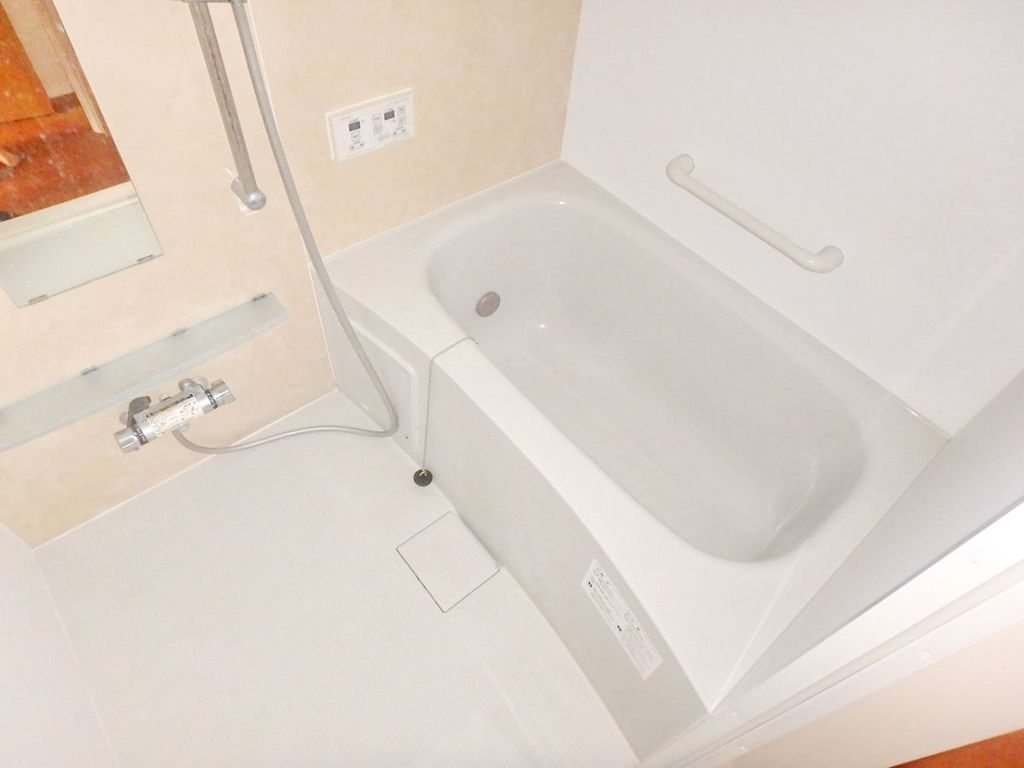 バス・シャワールーム　バス