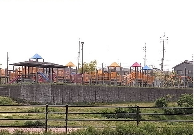 その他　小垣江公園まで600m