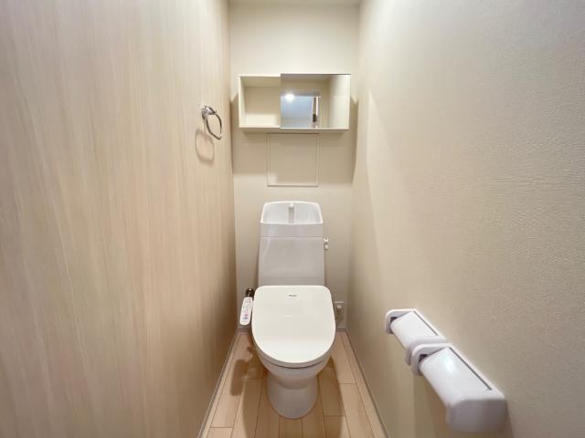トイレ　シャワー付トイレ