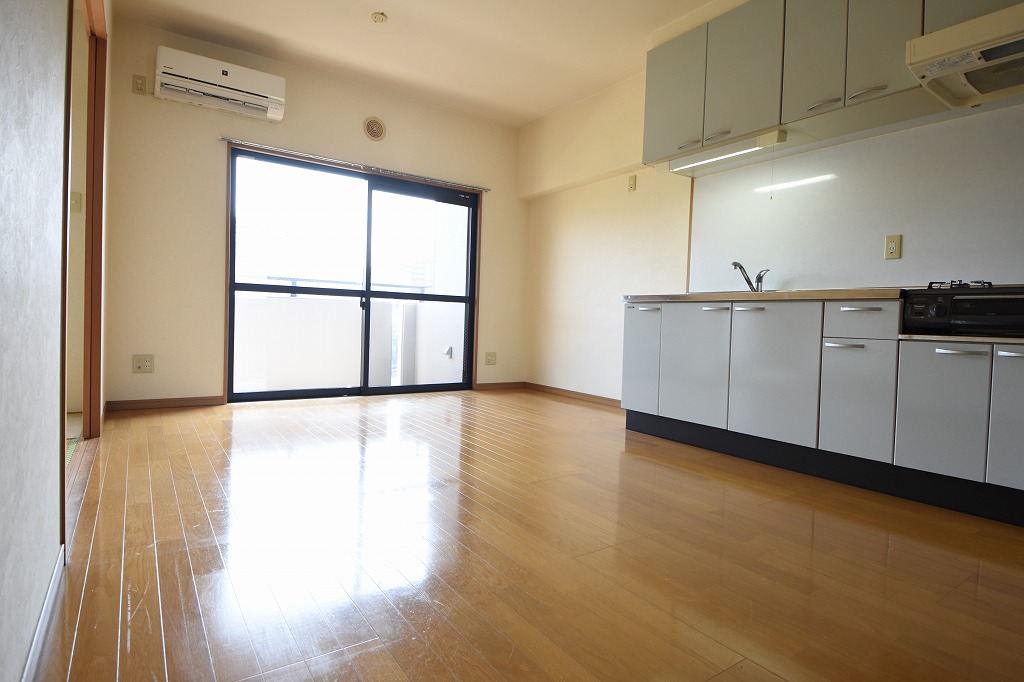 居室・リビング　開放感のあるリビング