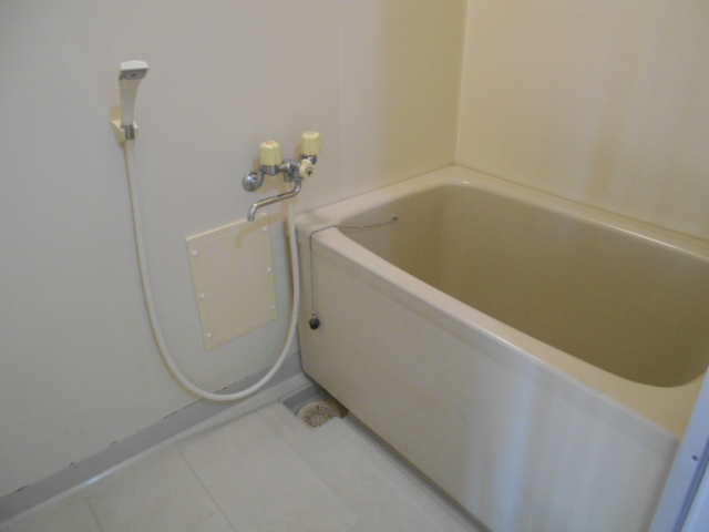 バス・シャワールーム　バス・トイレ各独立