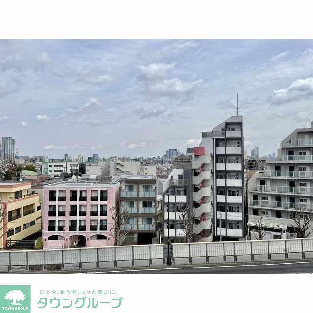 眺望　バルコニーからの眺望（2022.4撮影）