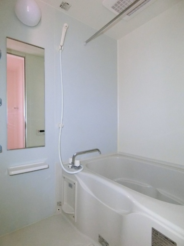 バス・シャワールーム　図面と現状に相違がある場合には現状を優先