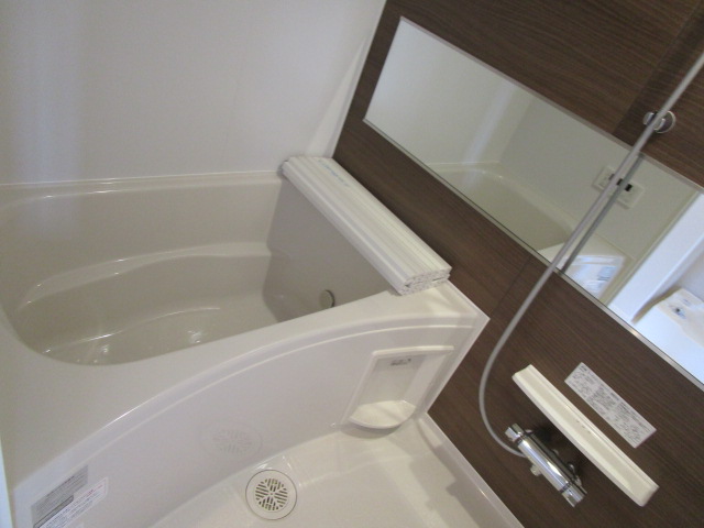 バス・シャワールーム　★追炊き・浴室乾燥機付きのお風呂★