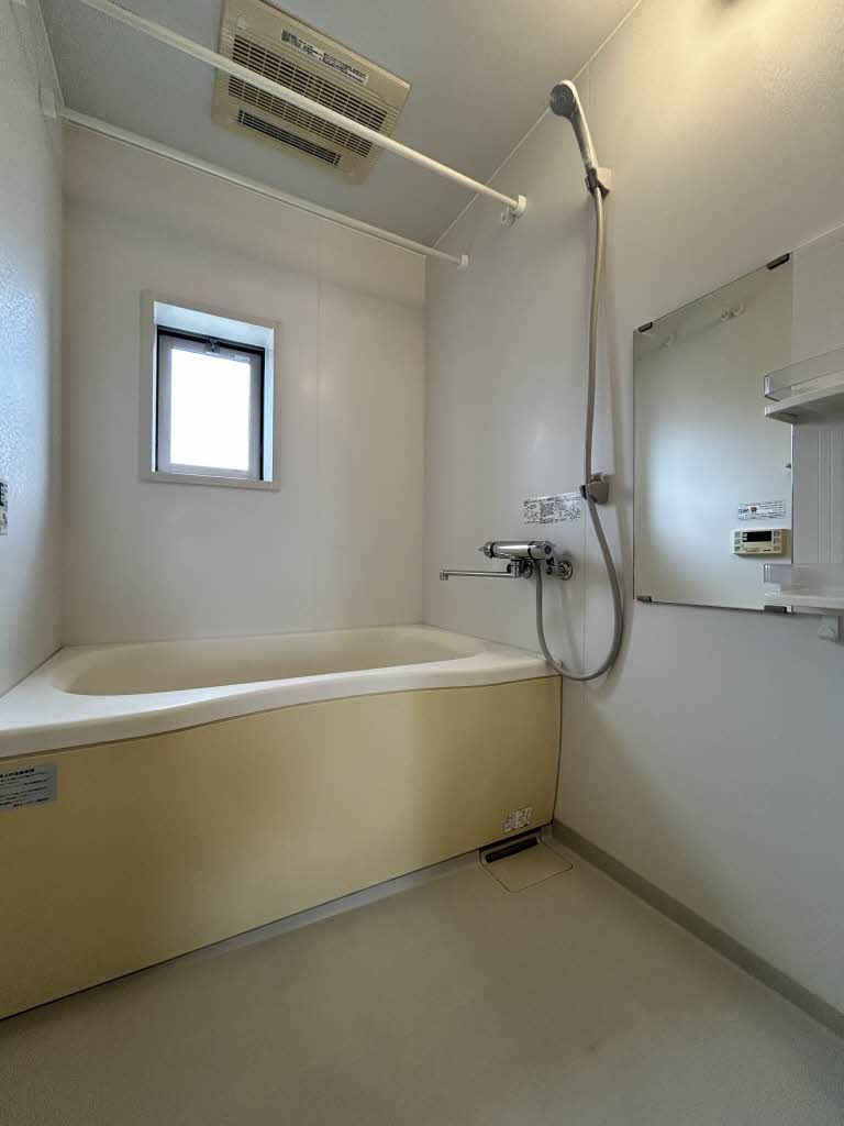 バス・シャワールーム　浴室