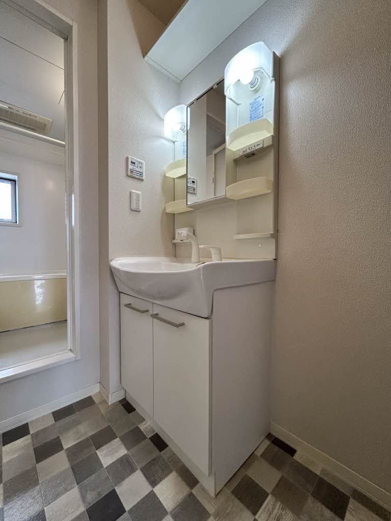 洗面設備　洗面化粧台