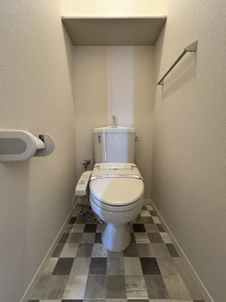 トイレ　トイレ