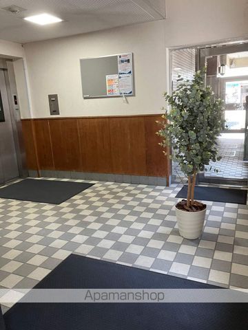 ロビー　ロビー