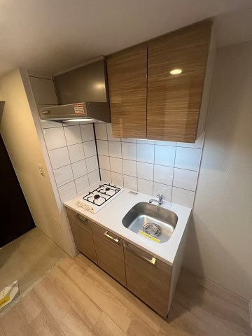 キッチン　コンパクトなキッチンで掃除もラクラク