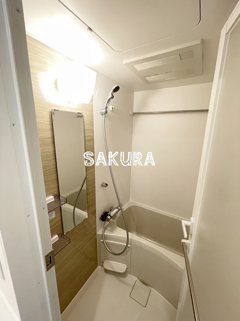 バス・シャワールーム　嬉しい浴室乾燥機付き♪