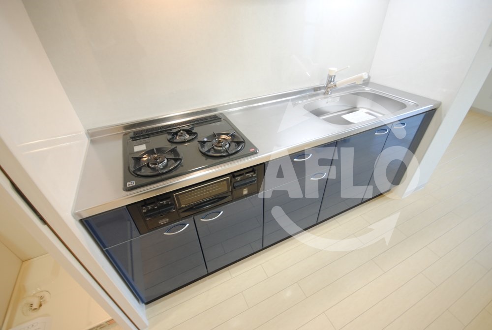 キッチン　ルミエール北梅田　システムキッチン