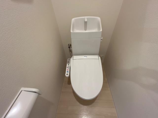 トイレ　シャワー付トイレ