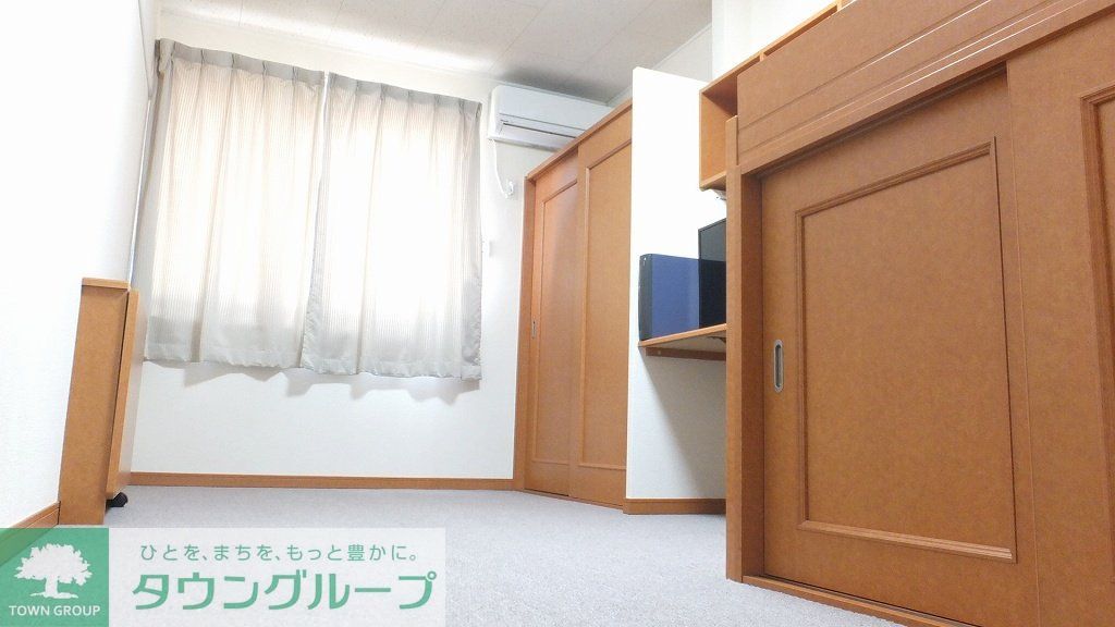 居室・リビング　2Fは、カーペット敷きです。