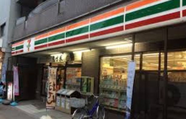 コンビニ　セブンイレブン墨田両国3丁目店（コンビニ）まで169m