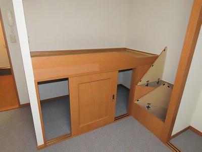 その他部屋・スペース　ハイベッドタイプのお部屋です