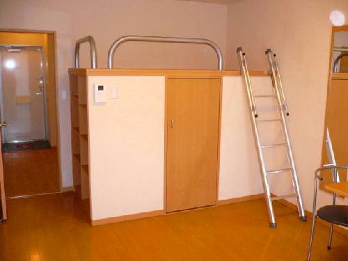 その他部屋・スペース　2階以上はカーペットです。