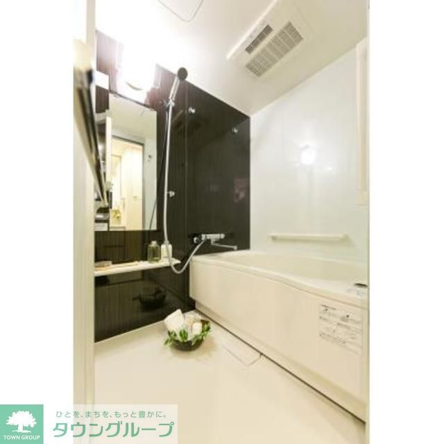 バス・シャワールーム　※写真は同タイプ住戸です。