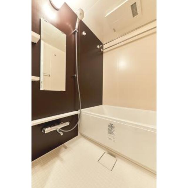 バス・シャワールーム　※写真は同タイプ住戸です。