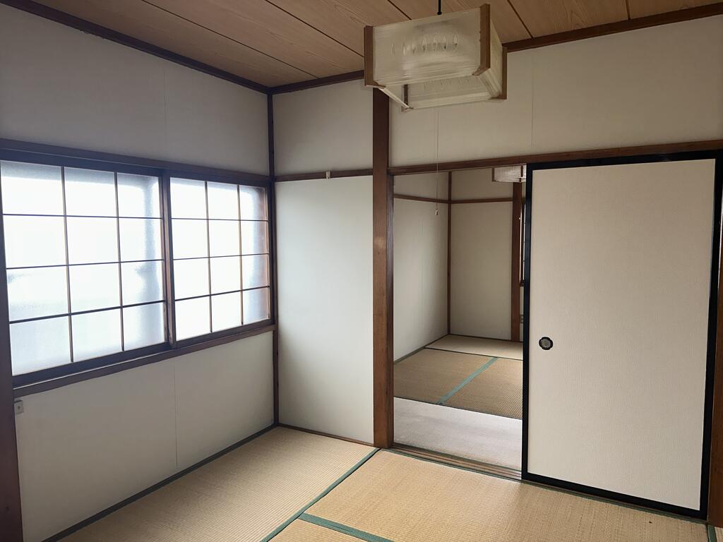 第二久保アパートの居間写真
