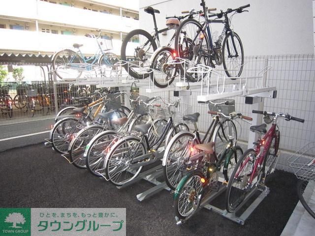 駐車場　駐車場