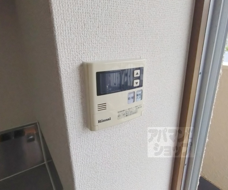 玄関　段差少ない玄関です