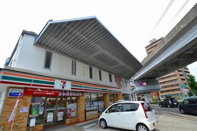 コンビニ　セブンイレブン　古市２丁目店（コンビニ）まで284m