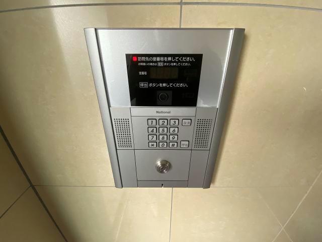 エントランス　エントランス部分