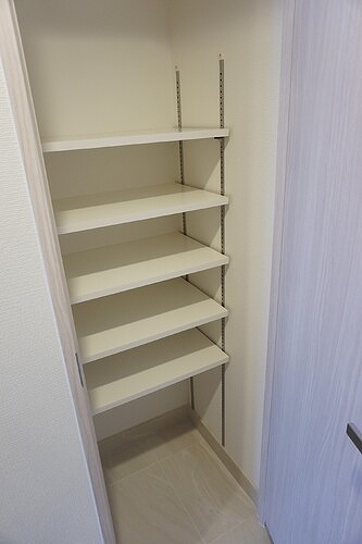 その他　下足入　※2021年3月撮影
