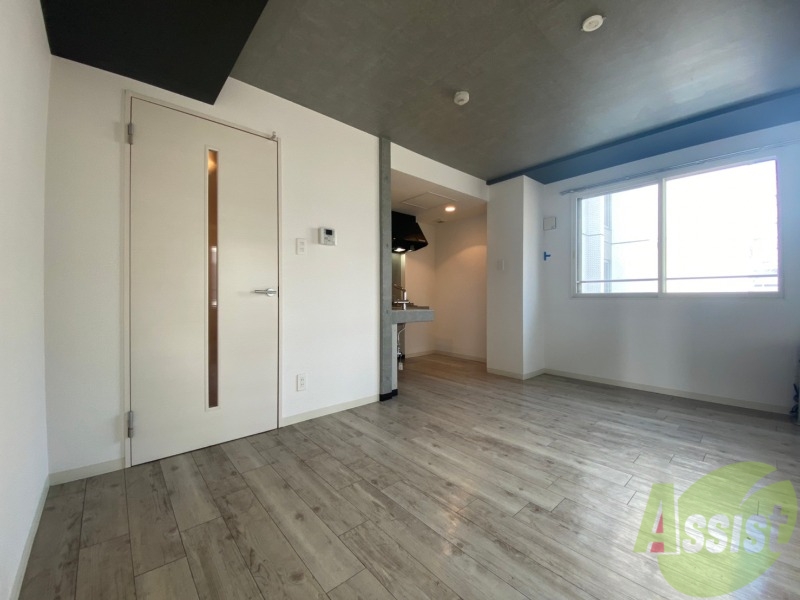 居室・リビング　広くてキレイなお部屋が広がっていて、充実した生活が送れそう。