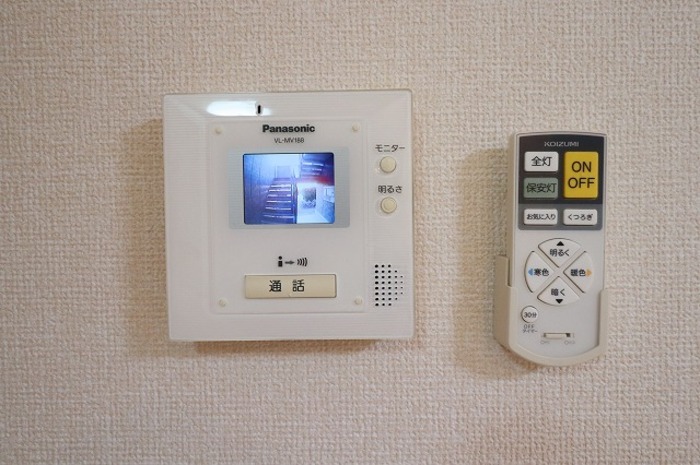 セキュリティ　モニター付インターホン