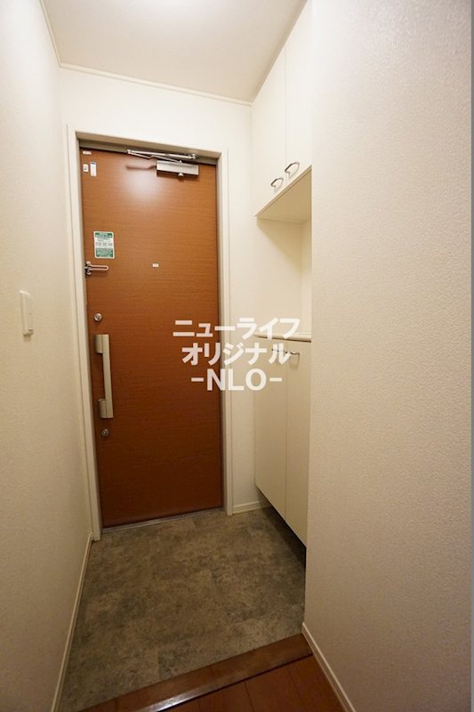 玄関　※同建物内、別室参照。現況を優先いたします。