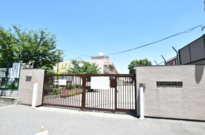 小学校　堺市立平岡小学校（小学校）まで544m