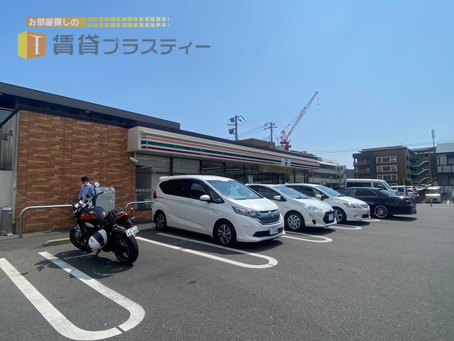 コンビニ　セブンイレブン船橋夏見1丁目店（コンビニ）まで399m
