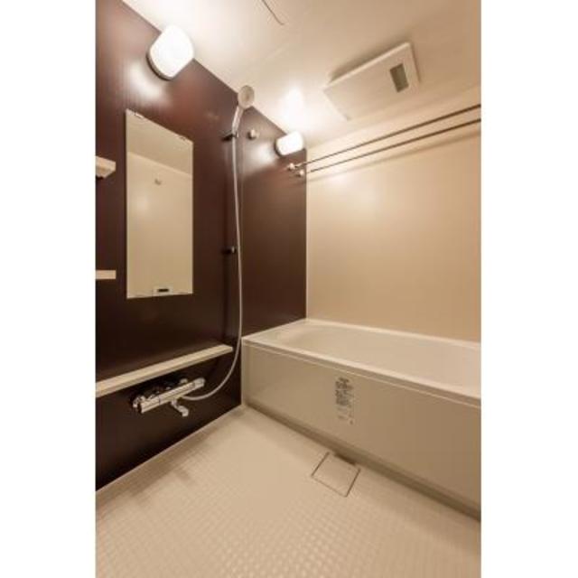 バス・シャワールーム　※写真は同タイプ住戸です。