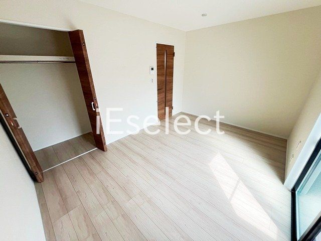 その他部屋・スペース　お部屋に収納があるので広々使えますね