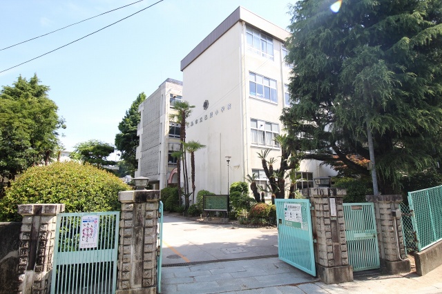 小学校　広島市立己斐小学校（小学校）まで500m
