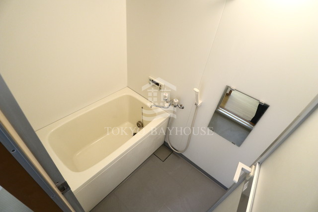 バス・シャワールーム　※別部屋参考写真