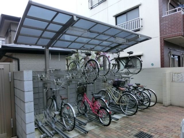 駐車場　駐輪場