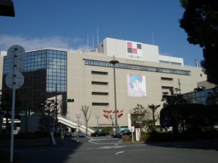ショッピングセンター　京阪百貨店 守口店（ショッピングセンター）まで378m