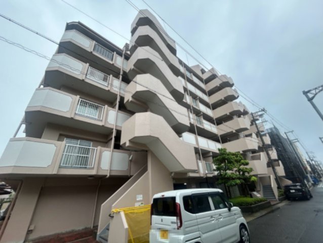甲南セゾン東灘の外観写真