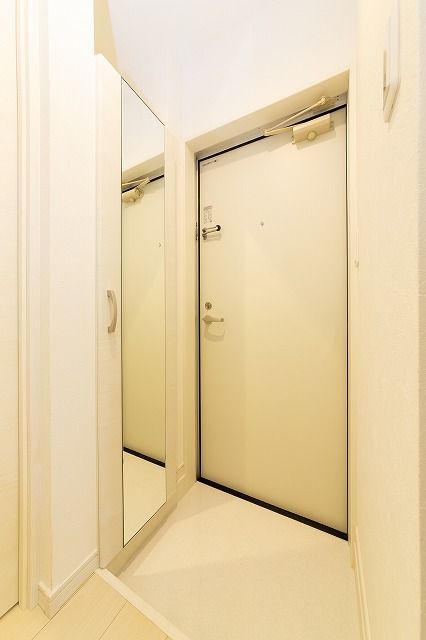 玄関　シューズボックス付きの玄関です★