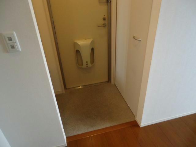 玄関　別部屋参考写真