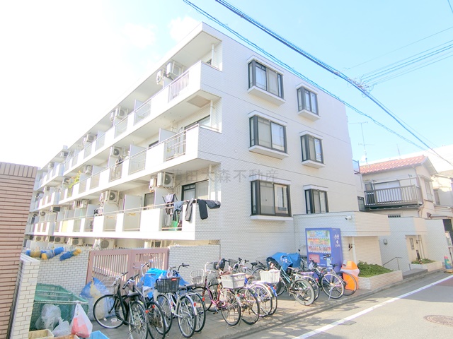 建物外観　1988年11月築RC鉄筋コンクリート造4階地下1階建て総戸