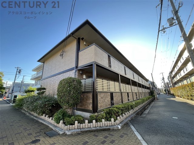 建物外観　オートロック付きで安心！