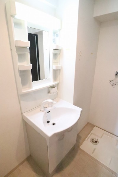 洗面設備　※別号室のお部屋です